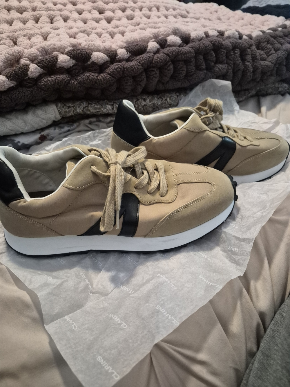 MIA Scout Retro Tan Black Sneaker Neutral Clean Girl Aesthetic Gorpcore 9